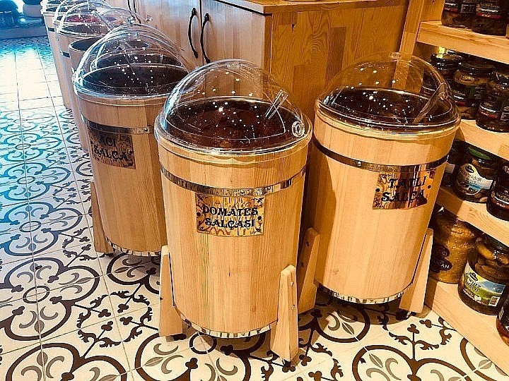 Masif Ahşap Ayaklı Kova